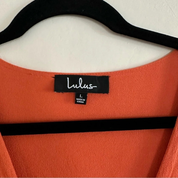 Lulu's Coral Sea Day Skater Dress Tie Front V-neck Flutter Sleeve Size Large - Picture 2 of 9